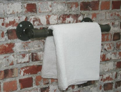 industrial steel pipe wall mounted towel rail