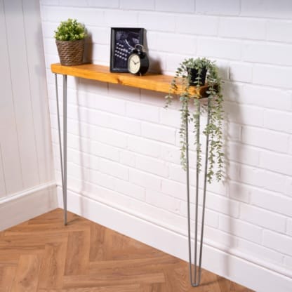 Console-Table-with-Silver-Hairpin-Legs-2