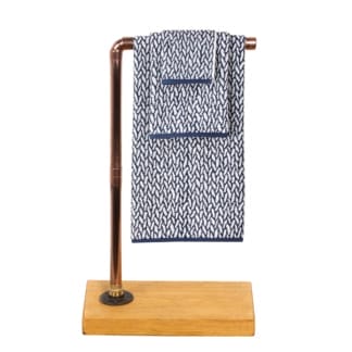 Freestanding-Towel-Rail-Industrial-Copper-Pipe-Style