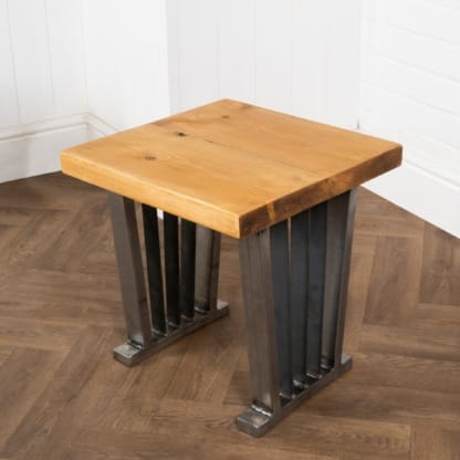 Side-Table-with-Spoked-Legs-3