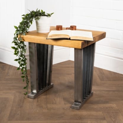 Side-Table-with-Spoked-Legs-2